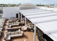 Retractble Rooftop Lounge